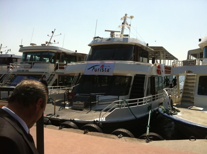 Istanbul: Bosphorus Sightseeing Boat Tour with Guide - Wooden villas, bridges, and working waterfront vibes