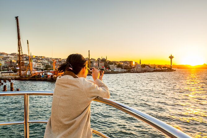 Istanbul Bosphorus Sightseeing Cruise with Audio Guide - Rumeli Fortress: Ottoman strategy you can almost see