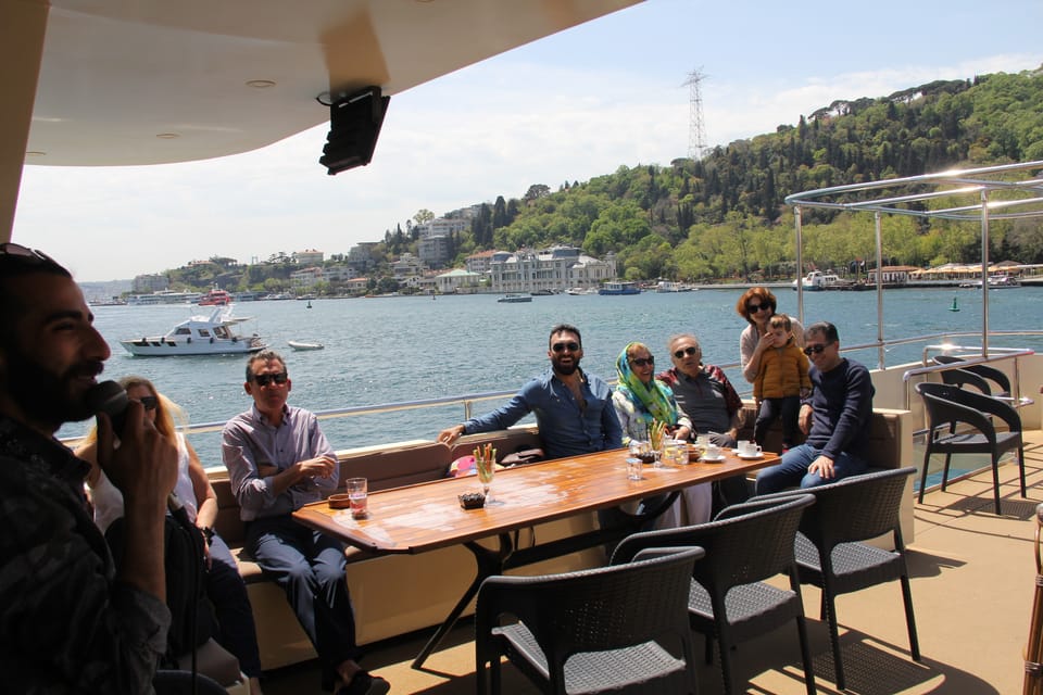 Istanbul: Bosphorus Strait and Black Sea Lunch Cruise - Back Through Istanbul: Bridges and Final Waterfront Stops