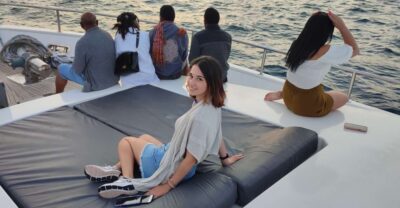 Istanbul: Bosphorus Sunset Cruise on Yacht with Live Guide - Getting to Kabataş Square (and Why It Matters)