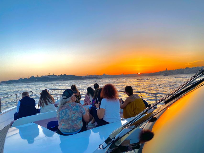 Istanbul: Bosphorus Sunset Cruise with Dinner - The Maiden’s Tower moment: champagne toast at dusk