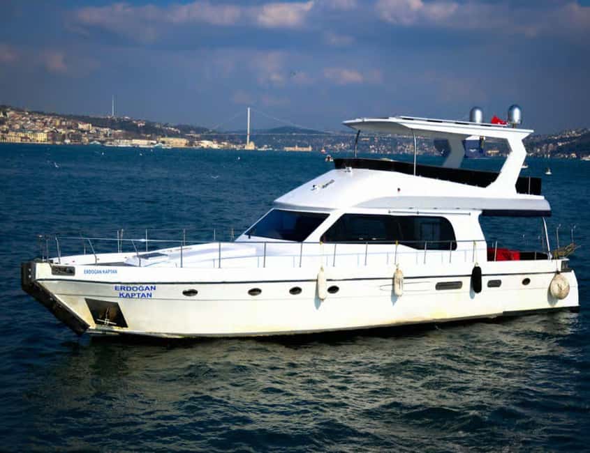 Istanbul Bosphorus Sunset Guided Cruise Tour - Why a Bosphorus Sunset Cruise Works So Well in Istanbul