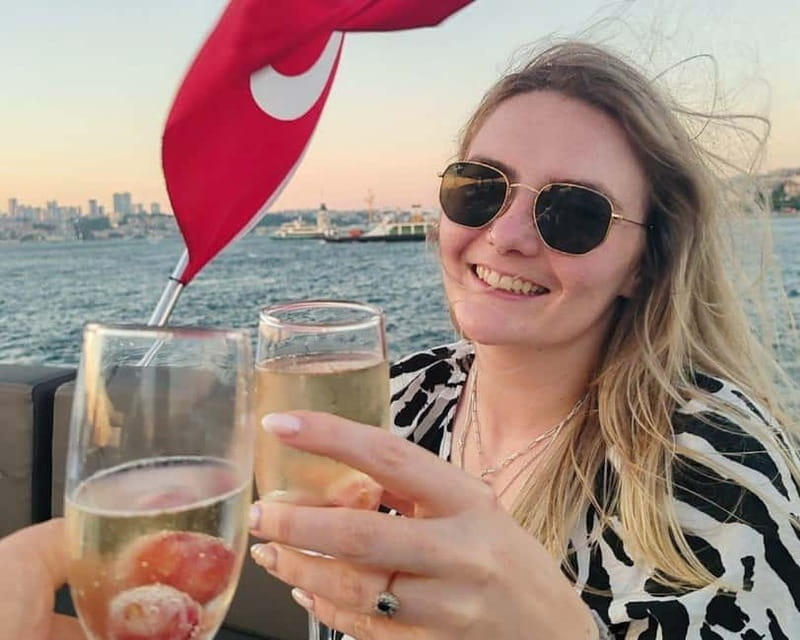 Istanbul: Bosphorus Sunset or Night Yacht Cruise & Transfers - Practical Tips to Get the Most From Your 2 Hours