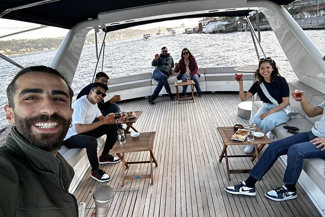 Istanbul Bosphorus Sunset Yacht Cruise - Snacks and drinks onboard: what’s included (and the alcohol rule)