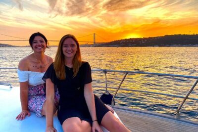 Istanbul Bosphorus Sunset Yacht Cruise With Live Guide And Snacks - Getting on the boat in Beyoğlu: meeting point and no-pickup reality