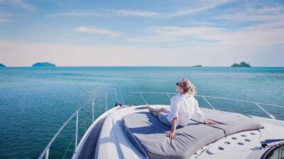 Istanbul: Bosphorus Yacht Cruise - Boarding at Kabataş or Abdülezelpaşa Cd.: start points that shape your route