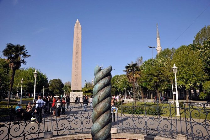 Istanbul - Cappadocia 6 Day Private Tour + Deluxe Balloon Ride - Day 2 Old City Circuit: Hagia Sophia, Topkapi, Blue Mosque, Bazaar