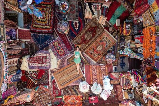 Istanbul Carpet Weaving Workshop & Carpet Gallery Tour - The silk carpet highlight: what to look for up close