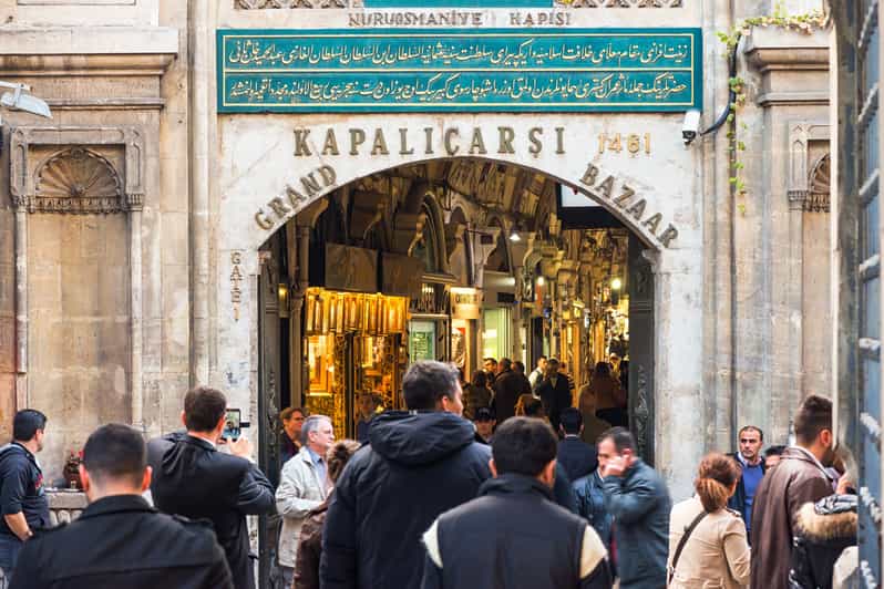 Istanbul City Walk: Blue Mosque, Hippodrome & Hagia Sophia - Walking Sultanahmet: the smart way to get your bearings fast