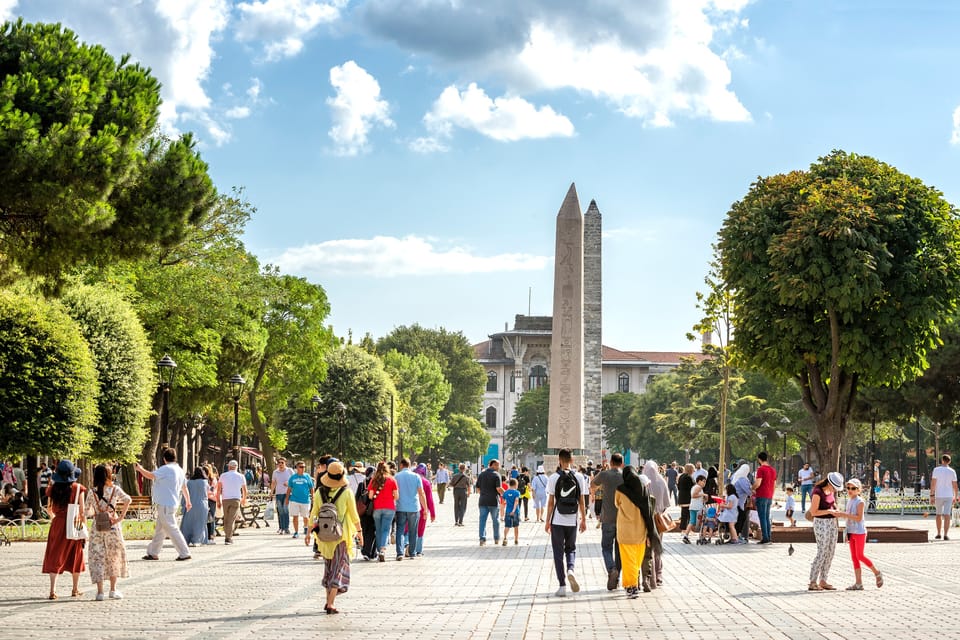 Istanbul City Walk: Blue Mosque, Hippodrome & Hagia Sophia - Professional guide-led pacing: why this tour feels easy