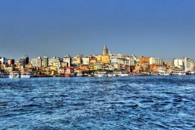 Istanbul Combo: Classic City Tour and Bosphorus Cruise - Grand Bazaar and Spice Market: Shopping Without Getting Swept Away