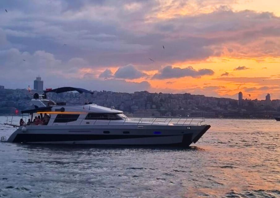 Istanbul: Daytime Bosphorus Yacht Cruise with Fruit & Snacks - Value and Pricing: Is $31 a Good Deal?