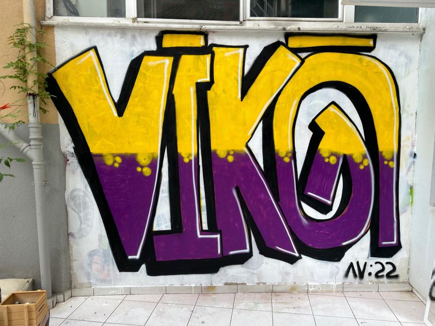 Istanbul: Do Street Art with Local Artists at Home Garden - Bring the right mindset (and expect a little paint)
