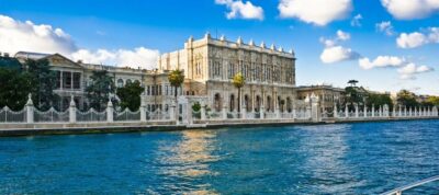 Istanbul: Dolmabahce Palace and Grand Bazaar Tour - Inside the palace tour: how a guide turns rooms into meaning