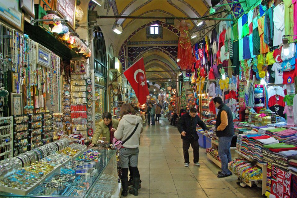 Istanbul: Dolmabahce Palace and Grand Bazaar Tour - Should you book this Dolmabahce Palace and Grand Bazaar tour?