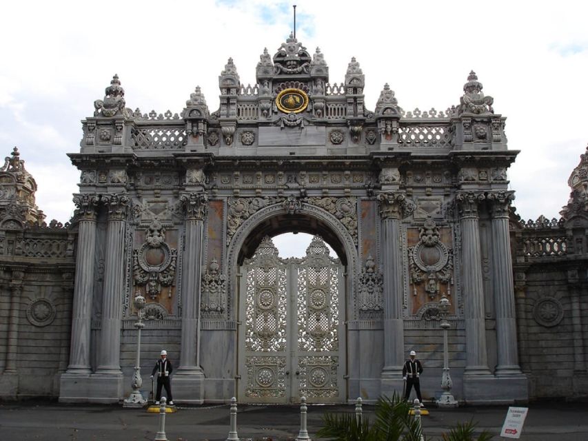 Istanbul: Dolmabahçe Palace and Uskudar Guided Tour - Who should book this tour (and who shouldn’t)