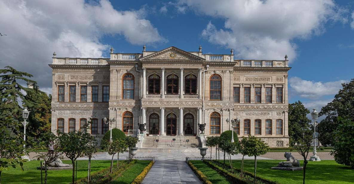 Istanbul: Dolmabahce Palace Tour and Bosphorus Yacht Cruise - Bezm-i Alem Valide Sultan Mosque: right next door, with vivid interiors
