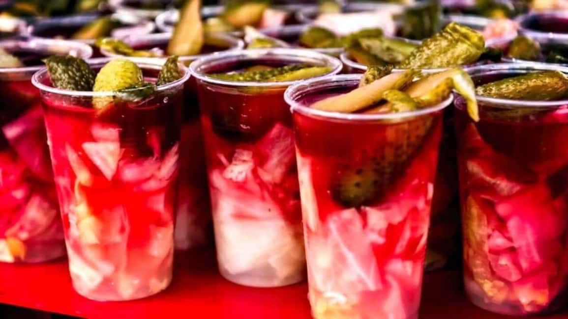 Istanbul: Eat Like a Turk with a Local Guide - Second Street Food Stop (20 Minutes): Repeat the Pattern, Catch the Differences