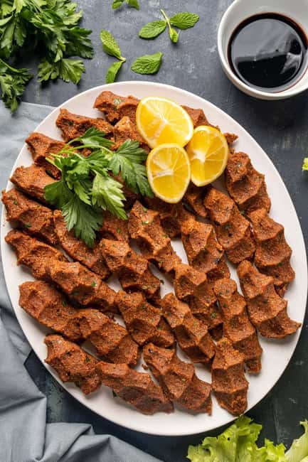 Istanbul: Eat Like a Turk with a Local Guide - Second Food Tasting (20 Minutes): Tie It Together Before Dessert