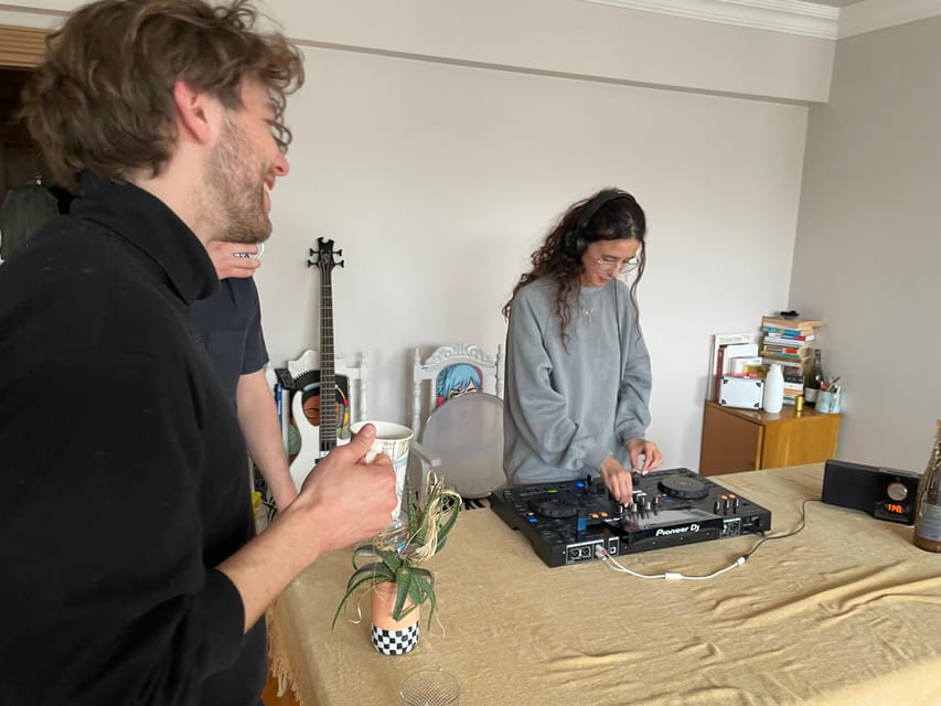 Istanbul: Electronic Music Workshop & Culture From Local DJ - Key things I’d circle before booking