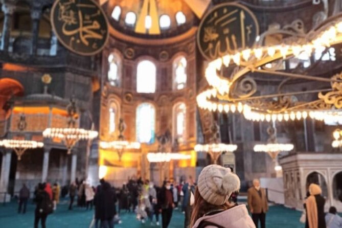 Istanbul Essential : Private Guided Old City Tour - Basilica Cistern: an engineered cool-down under the streets