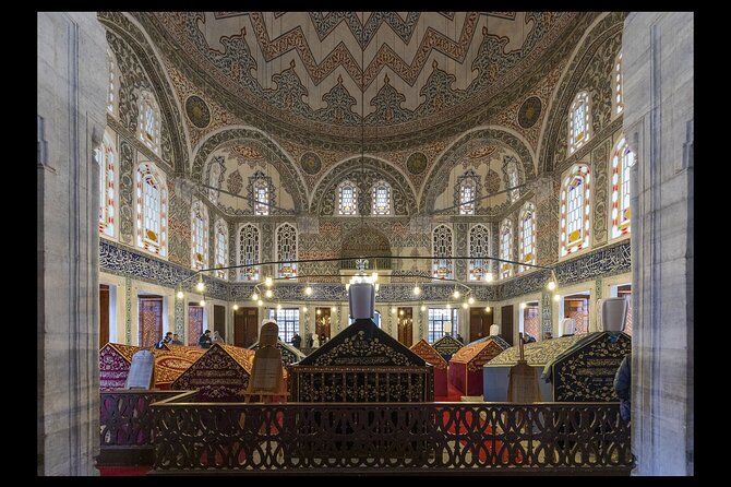 Istanbul Essentials For First Timers - Sultanahmet Square: the Hippodrome lines up the oldest Istanbul clues