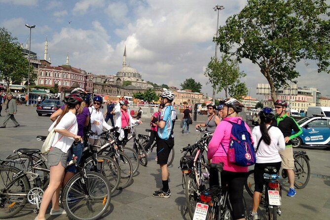 Istanbul Eurasia Bike & Boat Tour - Kadıköy Iskelesi and Moda Park: local energy, snack freedom