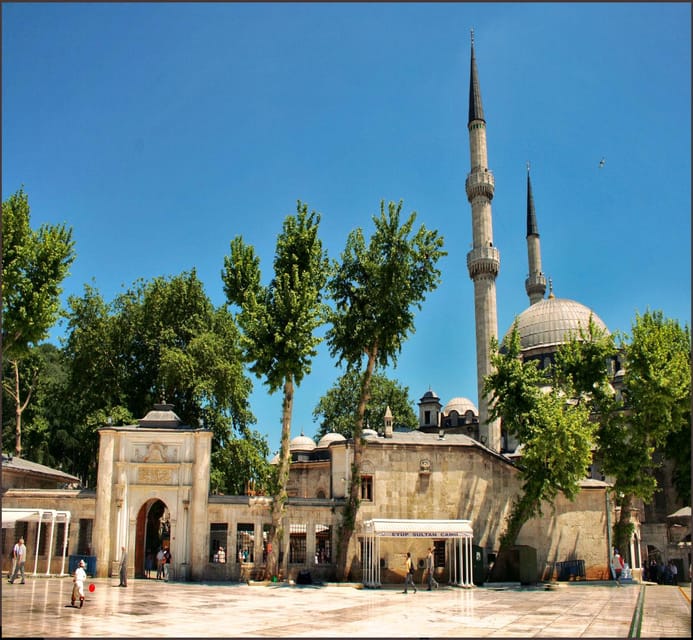 Istanbul Europe&Asian Sides Full Day Tour-with Boat & Lunch - The Beylerbeyi-to-European-Side Shift