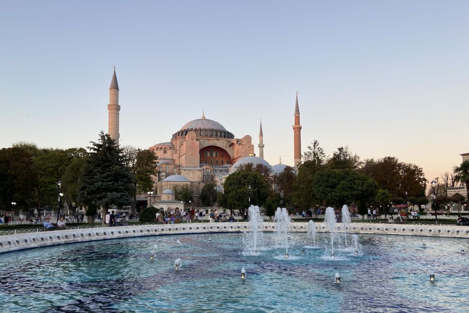 Istanbul: Full-Day Heritage Tour - Topkapi Palace: treasures, relics, and the harem included