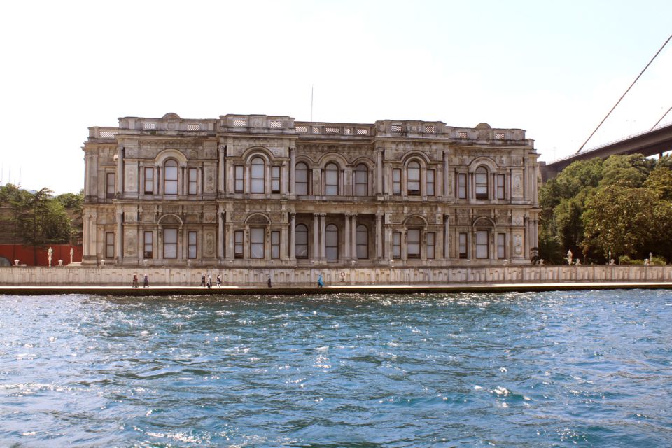 Istanbul: Full-Day Imperial & Asia Small Group Tour - Lunch on the Move: 4 Courses, Set Menu, Vegetarian Option