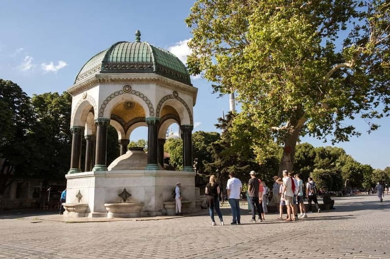 Istanbul: Full Day Private Guided Tour for Iconic Landmarks - Topkapi Palace: Ottoman opulence, pavilions, courtyards, and Golden Horn views
