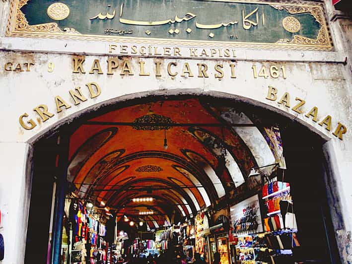 Istanbul: Grand Bazaar Shopping Experience with a Local - When to Go and How to Get the Most Out of 4 Hours