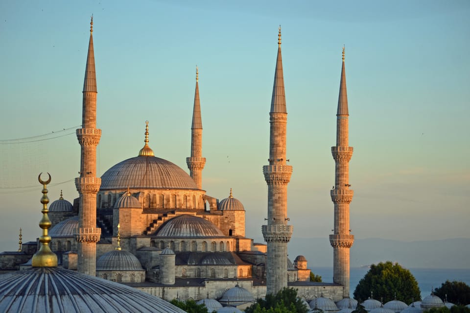 Istanbul: Guided City Highlights Day Trip - Blue Mosque: icon status, plus a reality check on closing days