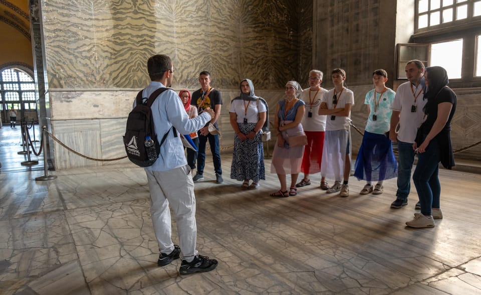 Istanbul: Hagia Sophia & Basilica Cistern Tour with Tickets - Hagia Sophia: Read the Dome, Then Read the Layers