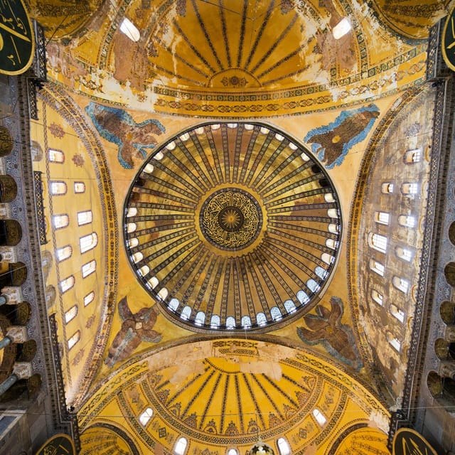 Istanbul: Hagia Sophia Guided Tour with Optional Ticket - Inside vs. Outside: Decide Where You Want Your Time