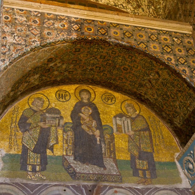 Istanbul: Hagia Sophia Guided Tour with Optional Ticket - Price and Time: Is $17 Good Value?