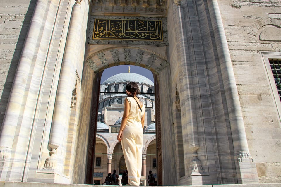 Istanbul: Hagia Sophia Skip-the-Line Ticket with Live Guide - Timing: prayer closures and special events you can’t control