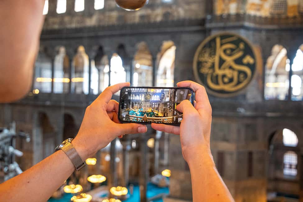 Istanbul: Hagia Sophia Tour with Skip-the-Line Entry Ticket - What you do after the guided portion: galleries, mosaics, and your own pace