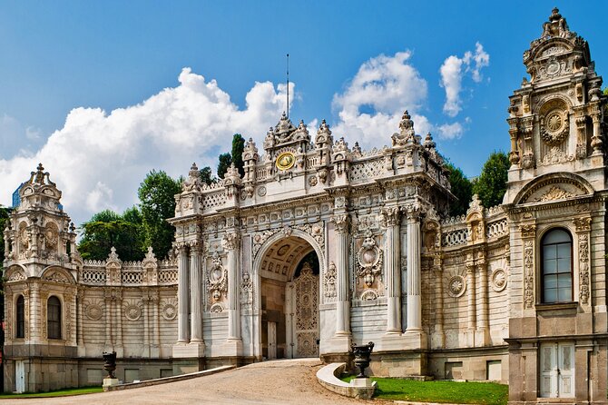 Istanbul Islamic Heritage Tour: Sacred Tombs & Eyup Sultan Mosque - Hotel Pickup and Smooth Running (What That Buys You)