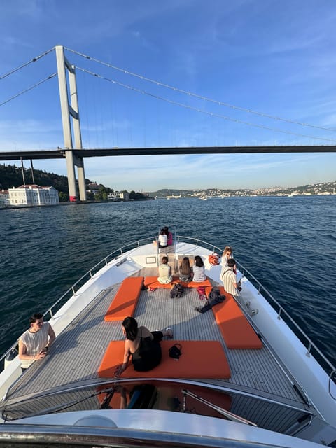 Istanbul: Morning or Sunset Cruise with Guide and Snacks - Dolmabahçe Palace to Ortaköy: classic Bosphorus sights with an on-water explanation