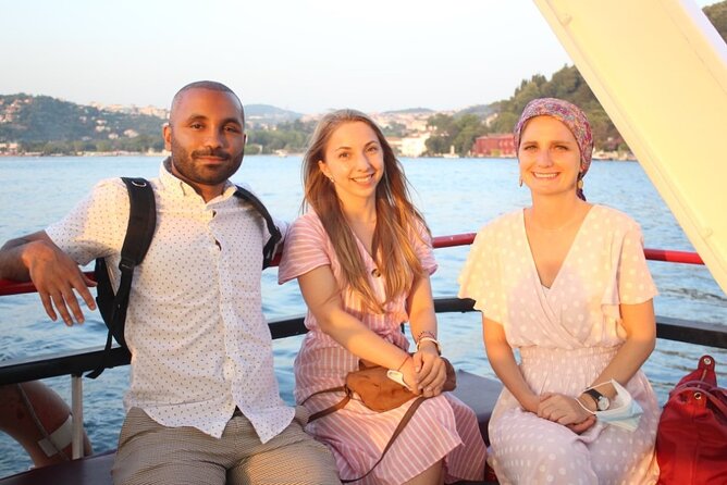 Istanbul Old City And Sunset Bosphorus Cruise Tour - Hippodrome: the Byzantine political heart you’ll spot in minutes