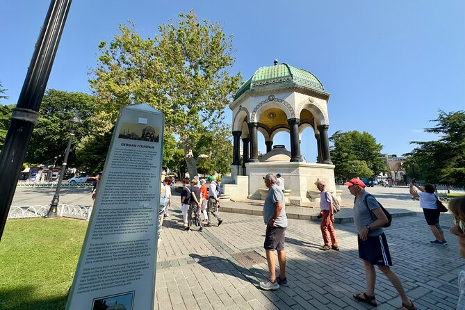 Istanbul Old City: Basilica Cistern - Blue Mosque - Grand Bazaar - Basilica Cistern’s cool air: what you’re really paying for