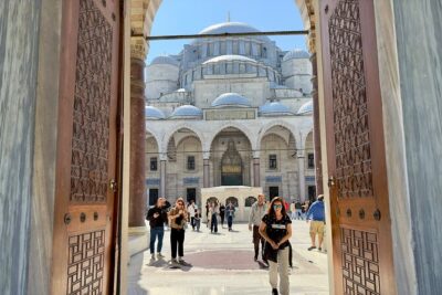 Istanbul Old City: Basilica Cistern - Blue Mosque - Grand Bazaar - Hippodrome: Constantinople’s circus square, with real monuments