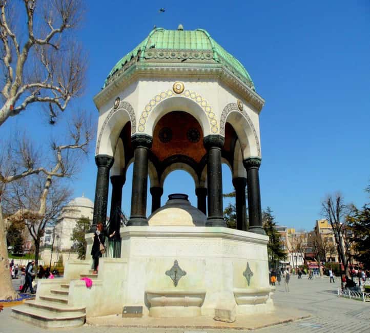Istanbul Old City Full Day Tour - Hagia Sophia: Justinian-era building with the mosque ticket gap