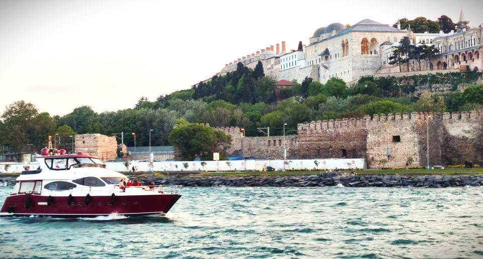 Istanbul: Old City Tour and Luxury Sunset Bosphorus Cruise - Price and value: is $177 a good deal for what you get?