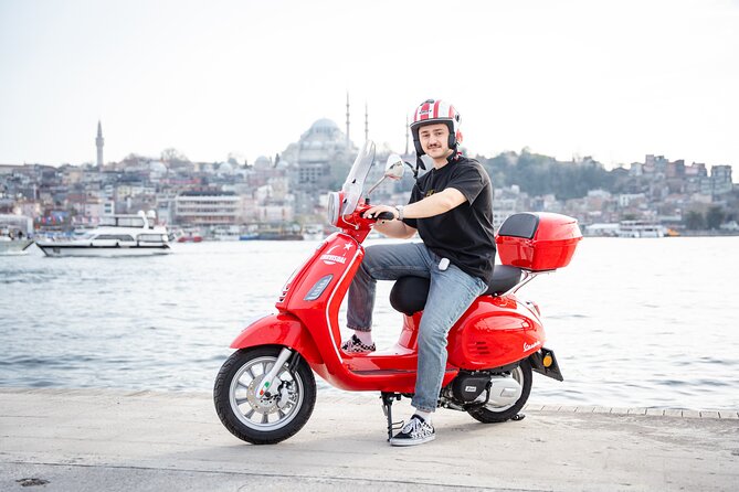 Istanbul Old Town Photoshoot - What to Wear and Bring for Windy Old Town Photos