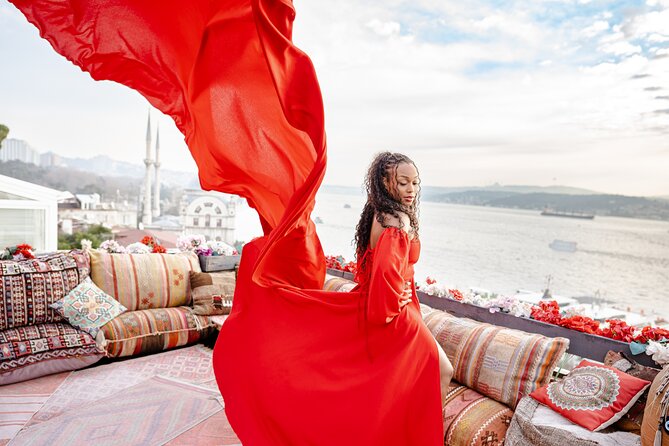 Istanbul Photoshoot tour with Local Photographer - Meeting Point at Clementine Patisserie and the Simple Flow
