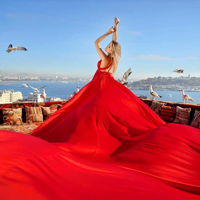 Istanbul: Photoshoot with Professional Photographer - Choosing Your Route: Sultanahmet, Galata, Balat, or a Rooftop Concept