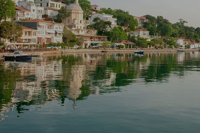 Istanbul Princes’ Islands Boat Trip with Lunch - Heybeliada: the larger island stop with more to see