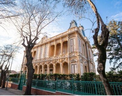 Istanbul: Princes' Islands Tour with Lunch and Transfers - Buyukada: Mansions, Sandy Bays, and That Time-Tunnel Vibe